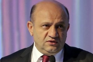 Fikri Işık'tan &ccedil;ok sert 'Tesla' a&ccedil;ıklaması