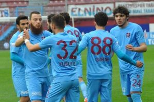 Trabzonspor, Antalyaspor karşısında son deplasmanına &ccedil;ıkıyor