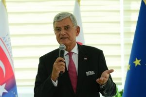 Bozkır: 72 kriteri siyasi bakışla karşıladık