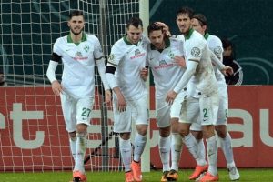 G&ouml;zler Avrupa'nın b&uuml;y&uuml;k liglerindeki k&uuml;mede kalma m&uuml;cadelelerine &ccedil;evrildi