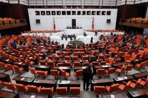 Meclis Genel Kurulu'nda zorunlu tatil