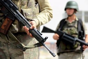 Siirt'te bomba y&uuml;kl&uuml; ara&ccedil; ele ge&ccedil;irildi