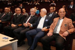 Bursa Uludağ &Uuml;niversitesi'nde "Gen&ccedil; &ouml;ğrenci sempozyumu"