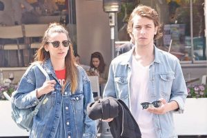 Boran Kuzum sevgilisi ile g&ouml;r&uuml;nt&uuml;lendi