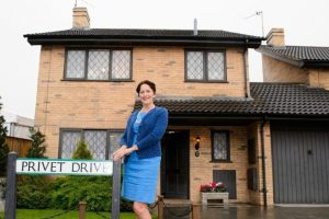 Harry Potter'ın evi ziyarete a&ccedil;ılıyor