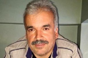 Kestiği ağacın altında &ouml;ld&uuml;