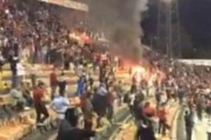 Eskişehir taraftarı stadı yaktı!