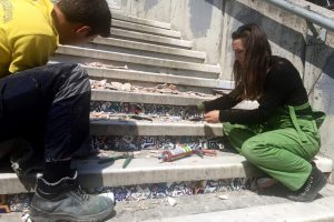 Bursa'nın duvarlarına &ccedil;ini ile g&uuml;zelleşiyor