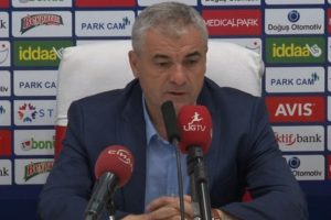 &Ccedil;alımbay: "Hakem hatalarından 15-16 puanımız gitti"