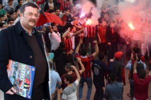 Zonguldakspor, 2. Lig'e &ccedil;ıkmanın sevincini yaşıyor