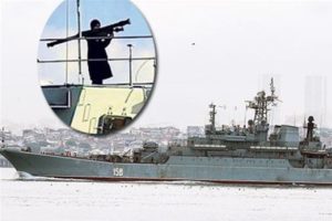 F&uuml;ze tanıdık &ccedil;ıktı! Helikopteri d&uuml;ş&uuml;ren o silah mı?