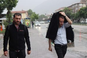 Bursa'da bug&uuml;n hava durumu nasıl? (17.05.2016)