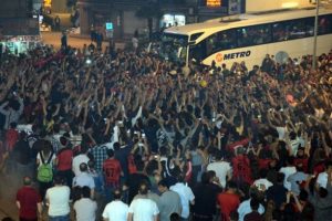 Zonguldak K&ouml;m&uuml;rspor'a coşkulu karşılama...