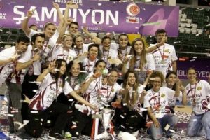 Kır&ccedil;i&ccedil;ekleri şampiyon oldu