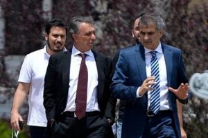 Şenol G&uuml;neş, d&uuml;n sabah efsane başkan S&uuml;leyman Seba'nın kabrini ziyaret etti