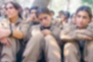 Kadın PKK'lının g&uuml;nl&uuml;ğ&uuml;nde şok ifadeler! 'Hepimiz piyonuz...'