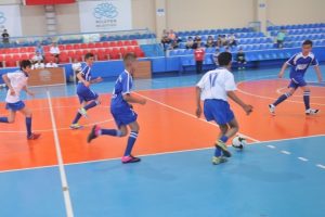Bursa'da "Kardeş Şehirler Futsal Turnuvası" başladı