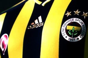 Fenerbah&ccedil;e'de yeni sezon i&ccedil;in 8 futbolcunun transfer edilmesi bekleniyor