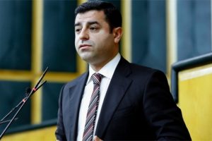 Selahattin Demirtaş: Diyarbakır'daki saldırıyı kınıyorum