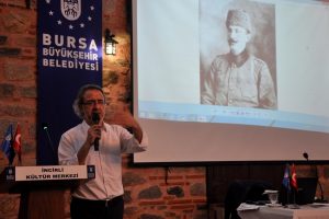 Bursa'da Mustafa Armağan 'Kut&uuml;'l-Amare'yi anlattı