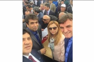 Bah&ccedil;eli'ye Antalya şoku! Delegeler gidip poz verdi...
