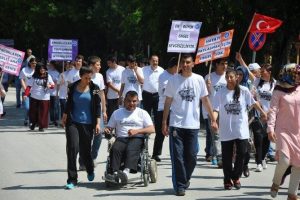 Bursa İneg&ouml;l'de &ouml;zel &ccedil;ocuklara şenlik