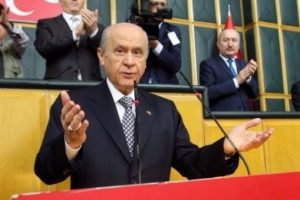 MHP'yi karıştıran hakim yetkisiz &ccedil;ıktı!