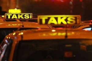 Ter&ouml;ristlerin vurduğu taksici hayatını kaybetti!
