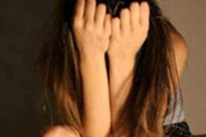 İntihar etmeye &ccedil;alıştı, hastanede tecav&uuml;ze uğradı!