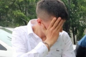 19 yaşındaki gen&ccedil; uyuşturucu ticaretinden tutuklandı