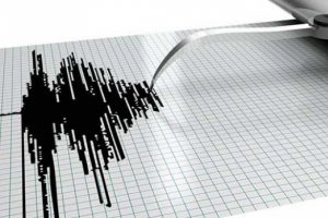 Ekvador'da aynı g&uuml;nde iki b&uuml;y&uuml;k deprem