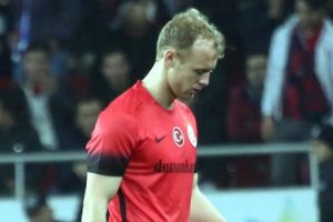 Bursaspor'un Galatsaraylı Semih Kaya'yı g&uuml;ndemine aldığı iddia edildi