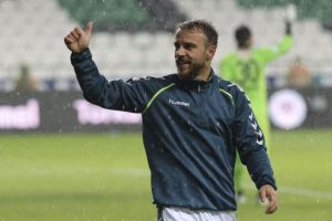 Torku Konyaspor'da Alban Meha takımdan ayrıldı