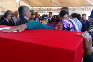 Hataylı şehit son yolculuğuna uğurlandı