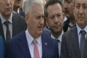 Binali Yıldırım bombalı saldırıya 16 kurban veren k&ouml;yde