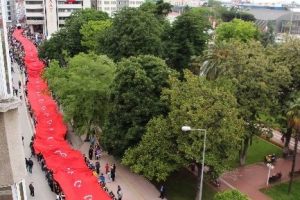 Samsun'da 1919 metre"Gen&ccedil;lik Bayrak Y&uuml;r&uuml;y&uuml;ş&uuml;"