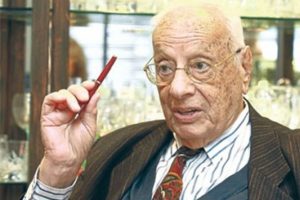 102 yaşındaki Şabat Levi ile &ccedil;ocukları arasında 'bakıcı' krizi