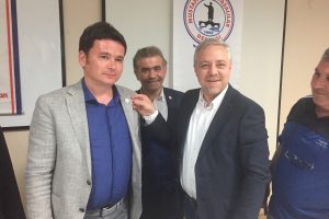CHP Bursa Milletvekili Erkan Aydın Mustafakemalpaşalılar Derneği fahri &uuml;yesi oldu