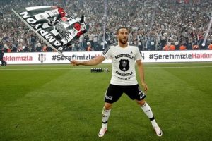 Cenk Tosun: "Beşiktaş'ta efsane olmak isterim"
