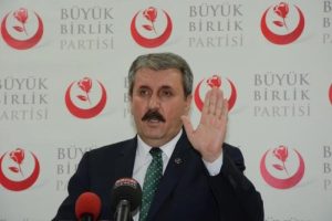Destici, "Şehit vermemiz, milletin &ouml;nemli bir kısmının hi&ccedil; umurunda değil"