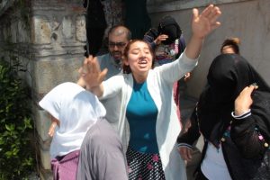 İstanbul Bayrampaşa Otogarı'na dilenci operasyonu: 13 g&ouml;zaltı