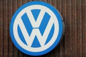 Alman mahkemesi VW m&uuml;şterisini haklı buldu