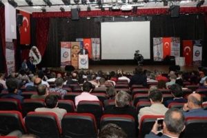 Memur-Sen Genel Başkanı Ali Yal&ccedil;ın:  T&uuml;rkiye yeni anayasayı yapmalı