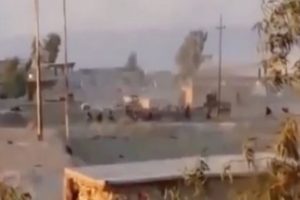 Diyarbakır'da bomba y&uuml;kl&uuml; trakt&ouml;r ele ge&ccedil;irildi