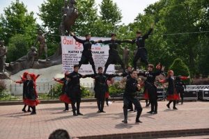 Bursa'da &ouml;zel &ccedil;ocukların yaz şenliği başladı