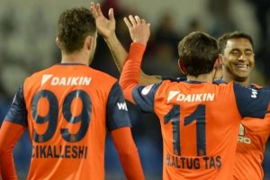Cikalleshi'ye milli davet!