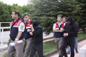 &Ccedil;e&ccedil;en cinayetinin zanlıları tutuklandı
