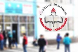 &Ouml;ğrencilere k&ouml;t&uuml; haber! Okullar erken a&ccedil;ılıyor