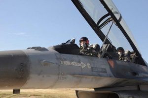 Komutan Kuzey Irak'a hava harekatına katıldı