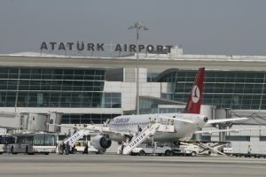 Atat&uuml;rk Havalimanı'nda hava trafiği fel&ccedil;!